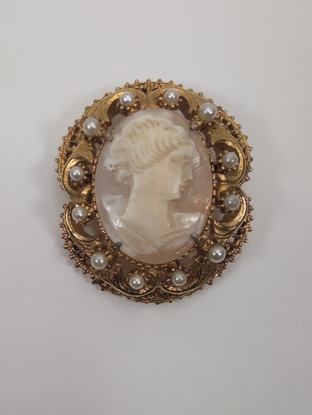 Vintage Signed Florenza Cameo Brooch/ Pendant 1950s